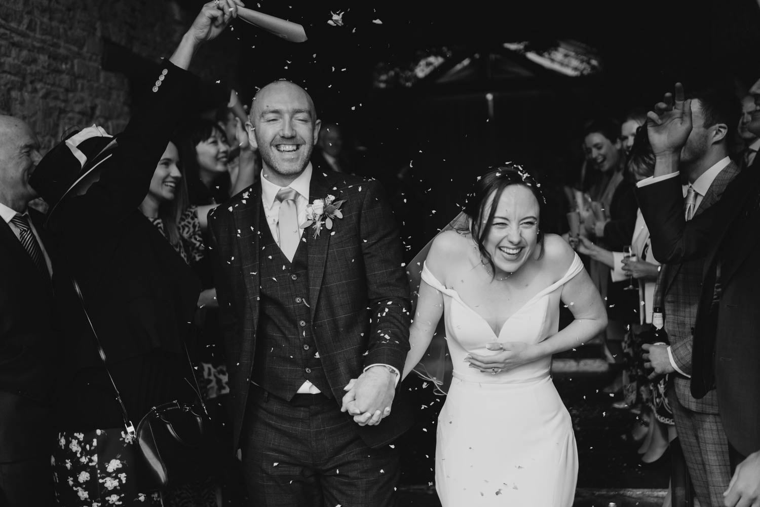 Premium Wedding Confetti based in the Cotswolds Cotswold Confetti